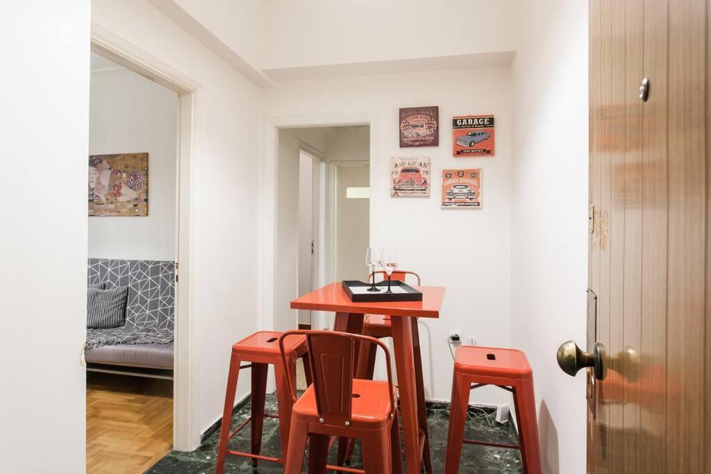 Downtown Athens-Plaka Skoufou Apt/Vaccinatedhost Atenas Exterior foto